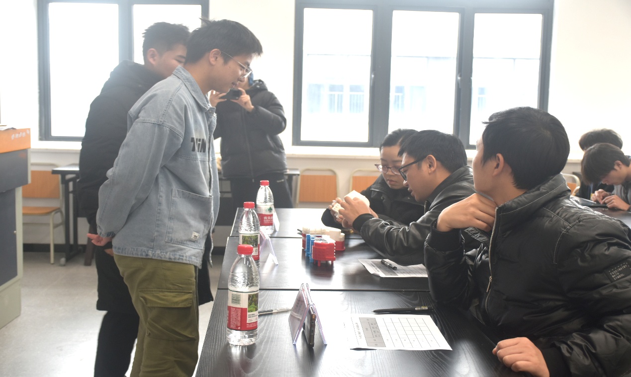 “匠心智造，印刻校園”——機械工程學院舉行3D打印技能展示系列賽數字文化創意軟件開發
